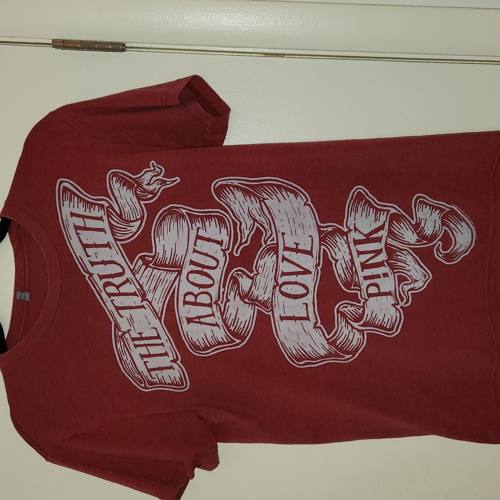 Pink Tour Shirt Womens  Truth About Love 2013 Short Sleeve T-Shirt